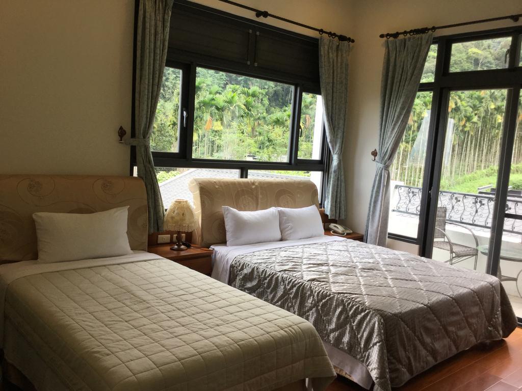 闕麒景觀民宿chill Villa B&B 埔里 エクステリア 写真