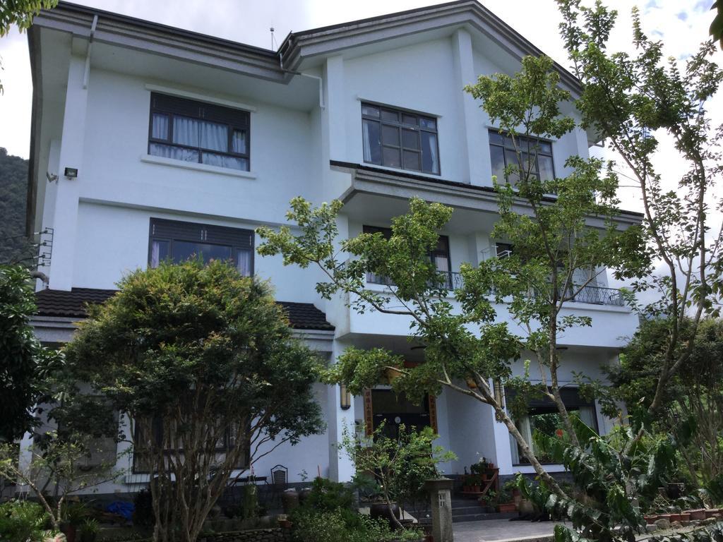 闕麒景觀民宿chill Villa B&B 埔里 エクステリア 写真
